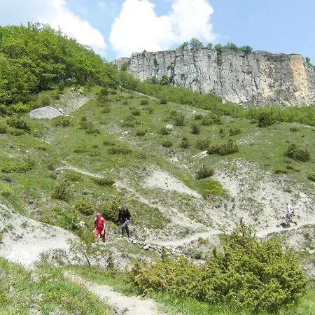 Beautiful In * Badia Tedalda